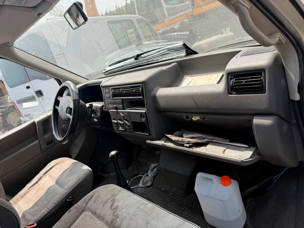 VOLKSWAGEN TRANSPORTER T4 IV 2.5 TDI 1998