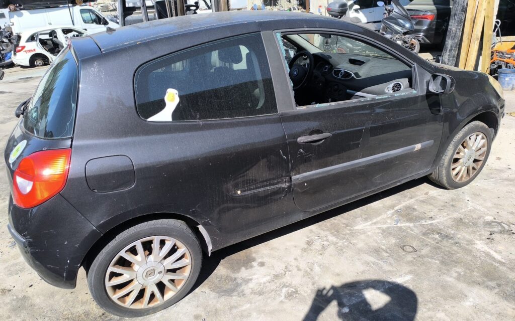 RENAULT CLIO III 1.4 GASOLINA 16V 2006