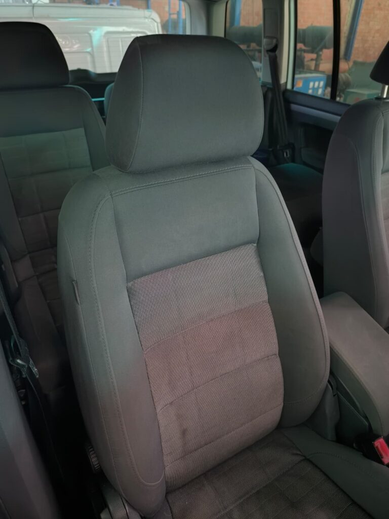 VOLKSWAGEN TOURAN 2.0 TDI 2005