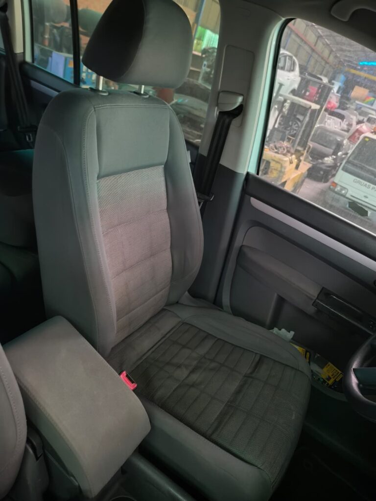VOLKSWAGEN TOURAN 2.0 TDI 2005