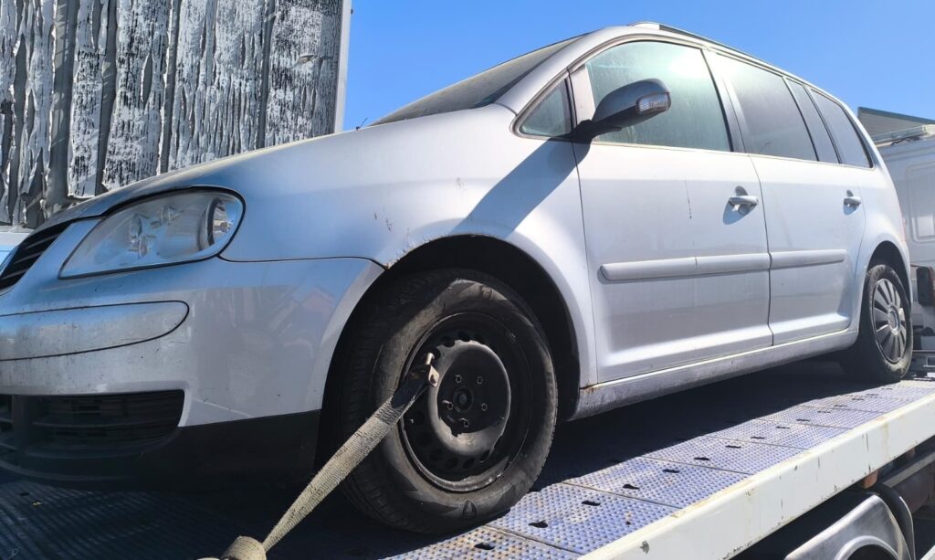 VOLKSWAGEN TOURAN 2.0 TDI 2005