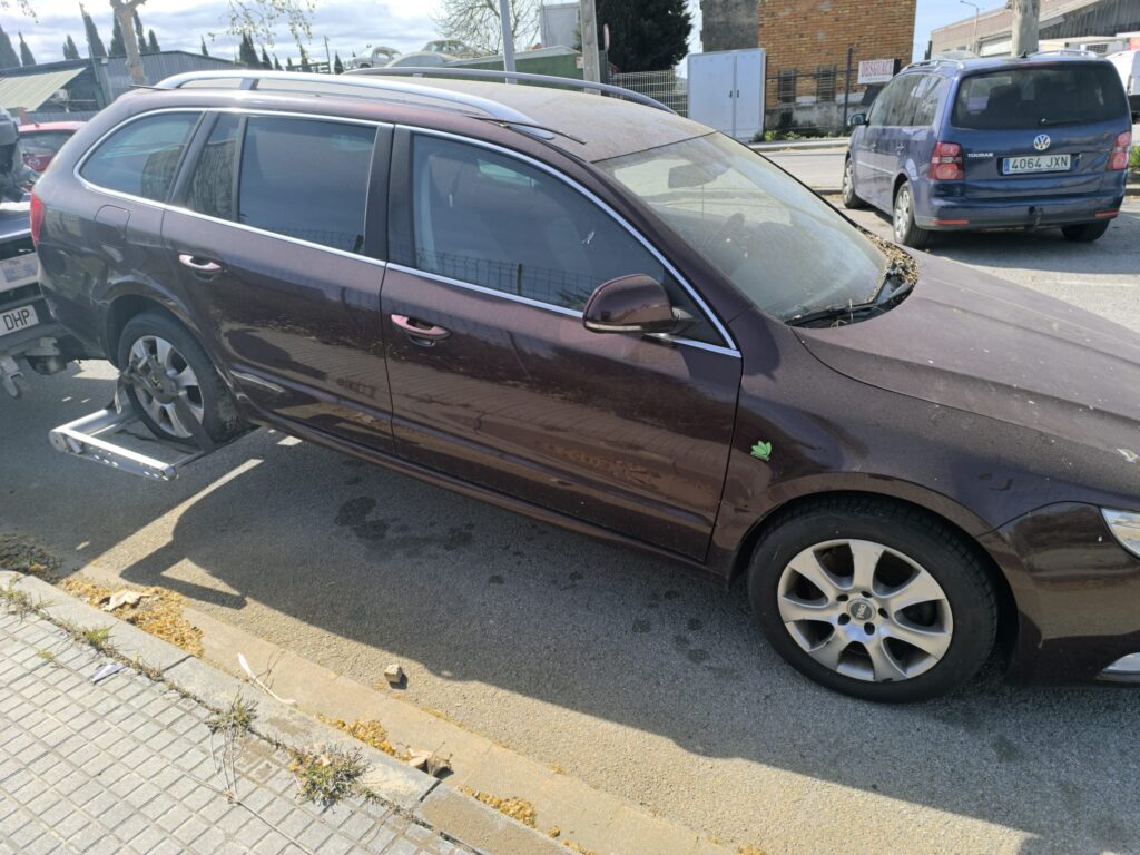 SKODA SUPERB 1.6 GREENLINE TDI 2008